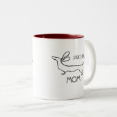Fier tasse maman de teckel de saucisse (Devant droit)