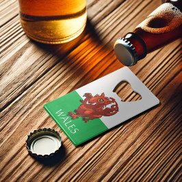 Fierce, Cute Red Welsh Cartoon Baby Dragon Kredietkaart Flessenopener