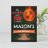 Fiery Voetbal verjaardagsuitnodiging Kaart (Staand voorkant)