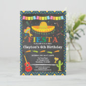 Fiesta-verjaardagsuitnodiging voor jongen of kind kaart (Staand voorkant)