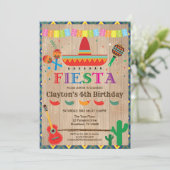 Fiesta-verjaardagsuitnodiging voor jongen of kind. kaart (Staand voorkant)