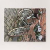 Fiets met bloemenmanden in het Engelse dorp Legpuzzel (Horizontaal)