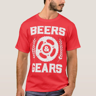 Fietscyclist voor bier en tandwielen t-shirt