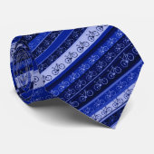 fietsen op strepen stropdas (Opgerold)