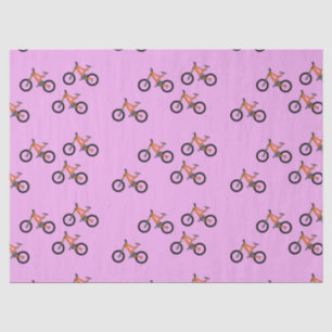 Fietsen patroon op roze tissuepapier