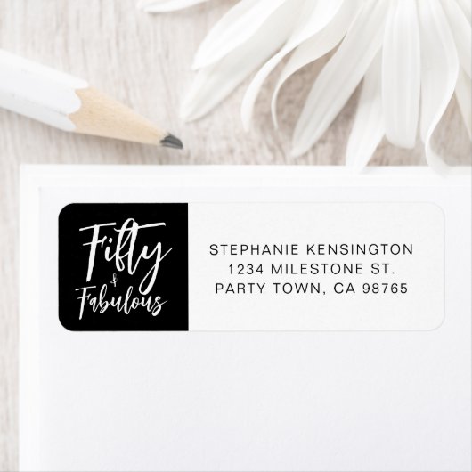 Fifty and Fabulous Bold Script 50th Birthday Party Etiket (Insitu)