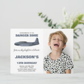 Fighter Jet Invitations Anniversaire Gris avec pho (Debout devant)
