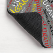 Fijn Ugandese vlagkleurenkolors patriottisch Muismat (Hoek)