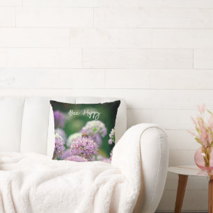 Fijne bij met Paarse Allium Flower Motivatie Kussen