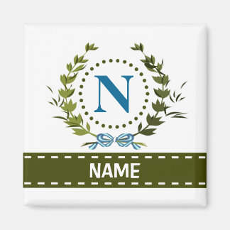 Fijne klimopkrans en lint naam met monogram N Magneet