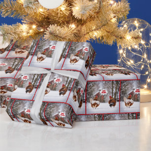 Fijne vakantie kippen in sneeuwvlokken cadeaupapier
