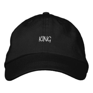 Fijne voorstelling van het woord King aan de voorz Geborduurde Pet