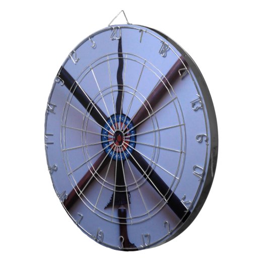 Filipino Martial Arts Dart board Dartbord (Voorkant Rechts)