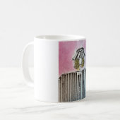fille avec mug abat-jour (Devant gauche)