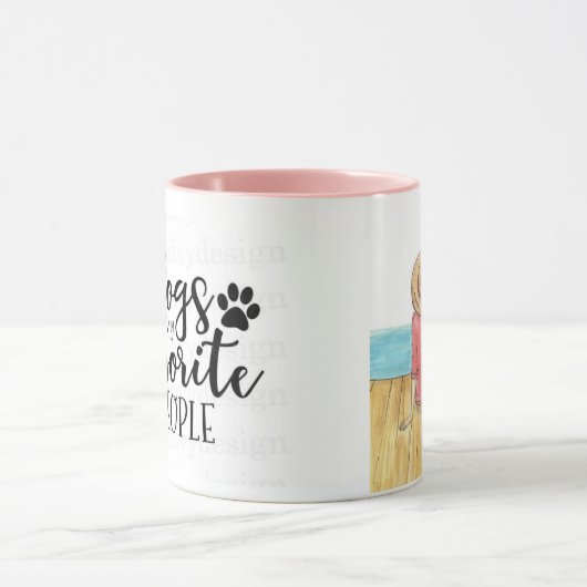 Fille avec sa tasse de chien (Centre)