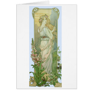Fille blonde avec des fleurs dans ses cheveux