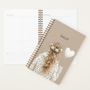 Fille blonde fleurs dans les cheveux ballon en for