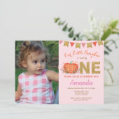 Fille Citrouille Automne Anniversaire Invitation P (Debout devant)