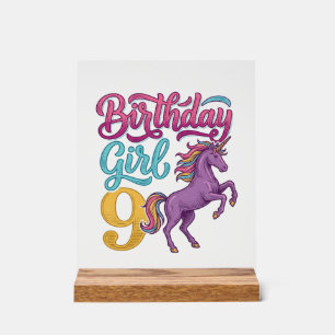 Fille d'anniversaire 9 Licorne Dessin de gravure v
