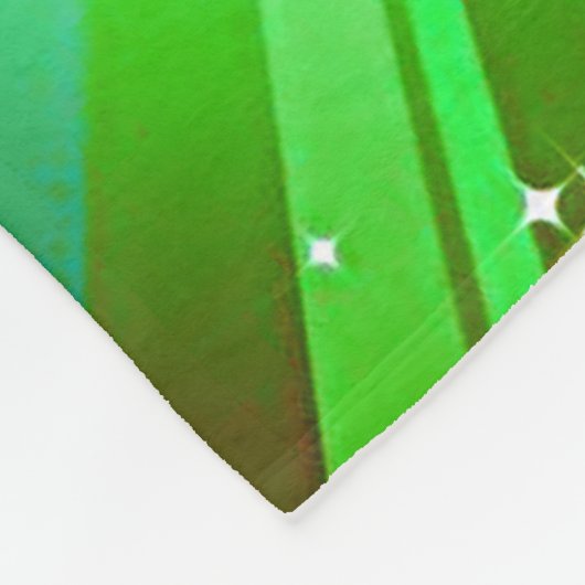 Fille dansante dans une couverture lumineuse. (Coin)