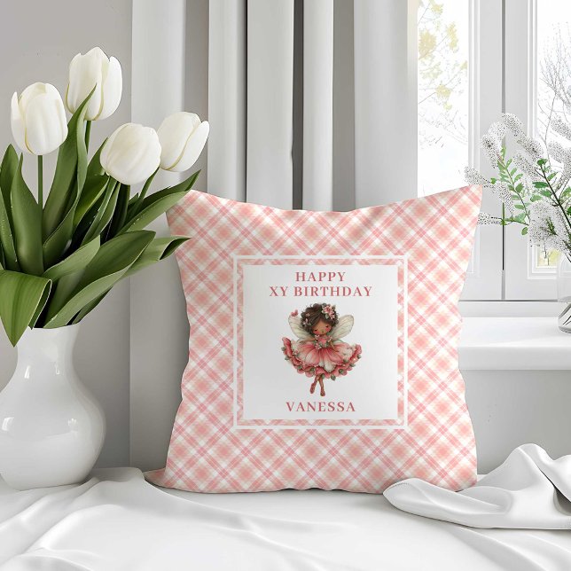 Fille de fée rustique Coussin d'anniversaire Flora (Rustic Fairy Girl Blush Floral Birthday Pillow Accent

)