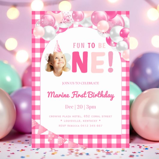 Fille de un an rose invitation anniversaire