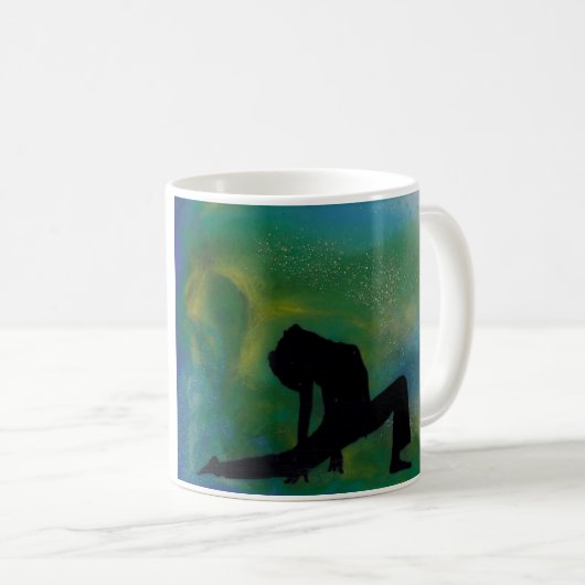 Fille de yoga d'Ashwa Sancha - tasse (Devant droit)