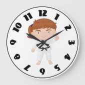Fille Doing Karate Horloge (Recto)