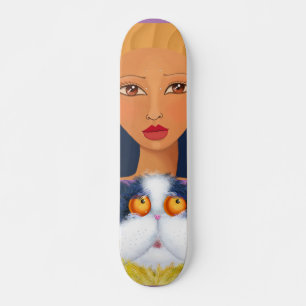 FILLE ET SON CHAT FONT DU SKATEBOARD