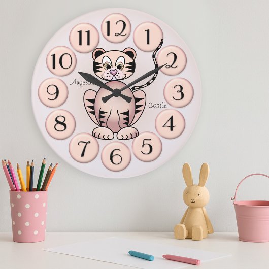 Fille mignonne Tigre rose Princesse Horloge murale
