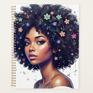 Fille noire fantaisiste avec afro orné de fleurs