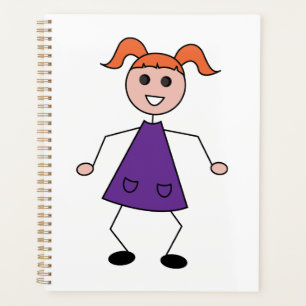 Fille rousse en robe violette dessinée en bâtonnet