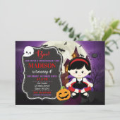 Fille Vampire Halloween Invitation d'anniversaire (Debout devant)