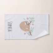 Filles mignonne couchant couchage Animal et nom En (Serviette à main)