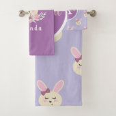 Filles mignonne lapin mauve Motif Monogramme lapin (En situation)