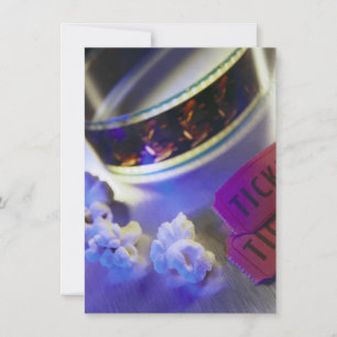 Filmbioscoopfilm, popcorn en kaartjes kaart