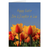 Fils et femme heureux Pâques (Devant)