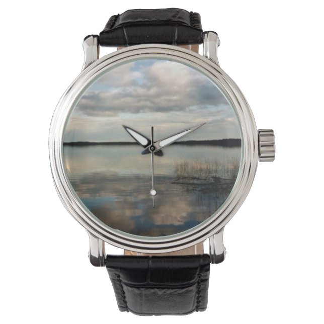 Finse reflectie op het meer horloge (Voorkant)