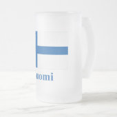 Finse vlag met naam in het Fins Matglas Bierpul (Voorkant rechts)