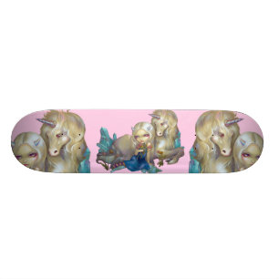 Fiona en het Unicorn SKATEBOARD fantasiepaardje