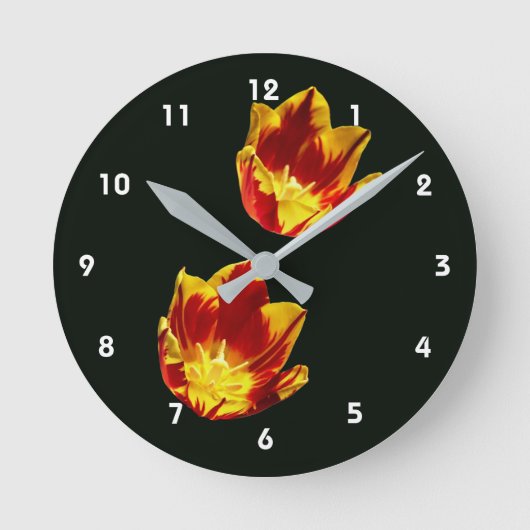 Fire Tulip Flowers Round Clock Ronde Klok (Voorkant)