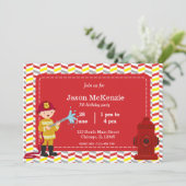 Firefighter-jarige jongen kaart (Staand voorkant)