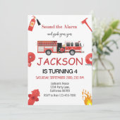 Firetruck verjaardagsuitnodiging Brandweerman uitn Kaart (Staand voorkant)