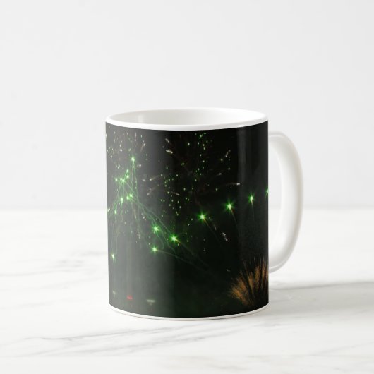 Fireworks Classic Coffee Mug (Devant droit)