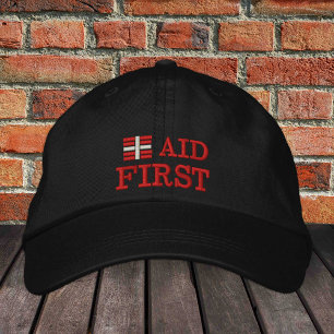 First Aid geborduurd Trucker hat Red / B ack Geborduurde Pet