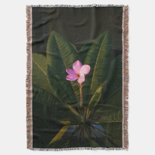 First Bloom, Plumeria Deken (Voorkant Verticaal)