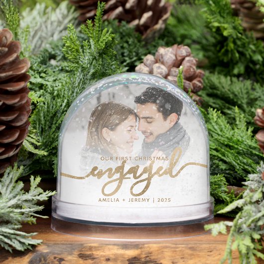 First Christmas Engaged Photo Gold Script (Hiver)