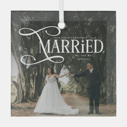 First Christmas Married Mr & Mrs Couples Photo  Glas Ornament (Voorkant)