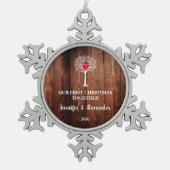First Christmas together love tree rustic wood Tin Sneeuwvlok Ornament (Voorkant)