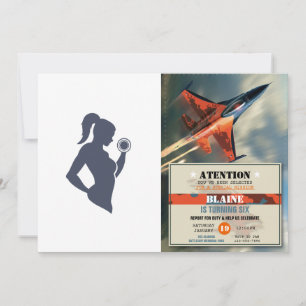 Fitness girl lifting dumbbell kaart